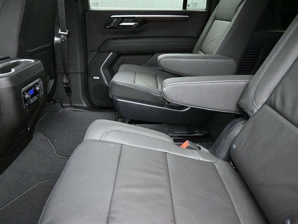 new 2025 Chevrolet Suburban car, priced at $80,935