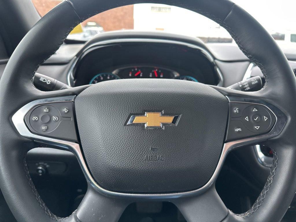 used 2023 Chevrolet Traverse car, priced at $27,698