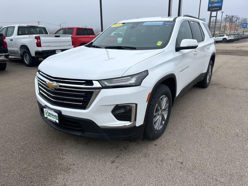 used 2023 Chevrolet Traverse car, priced at $27,398