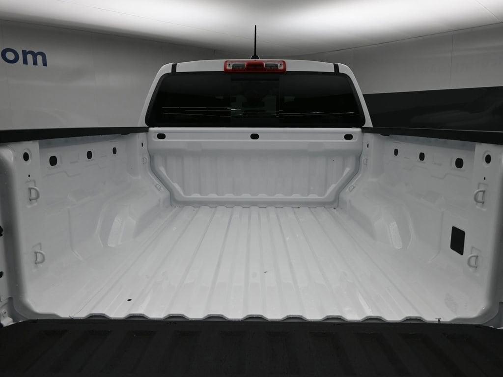 new 2025 Chevrolet Colorado car, priced at $35,235