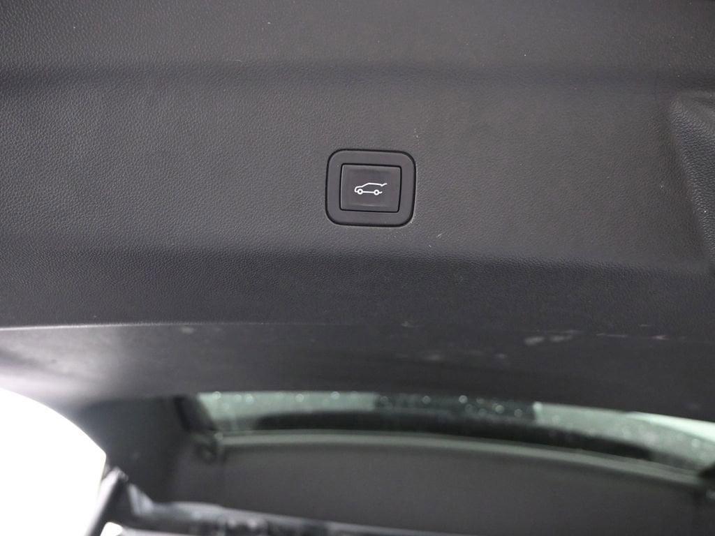 used 2024 Cadillac Escalade car, priced at $82,700