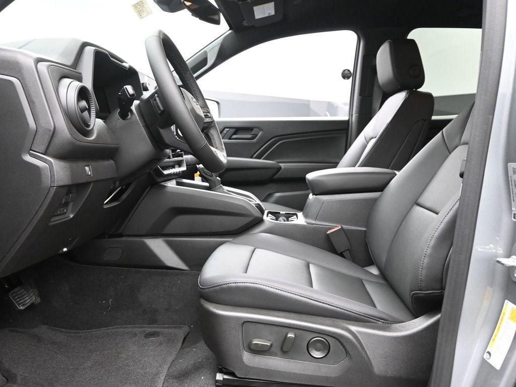 new 2026 Chevrolet Colorado car, priced at $46,870