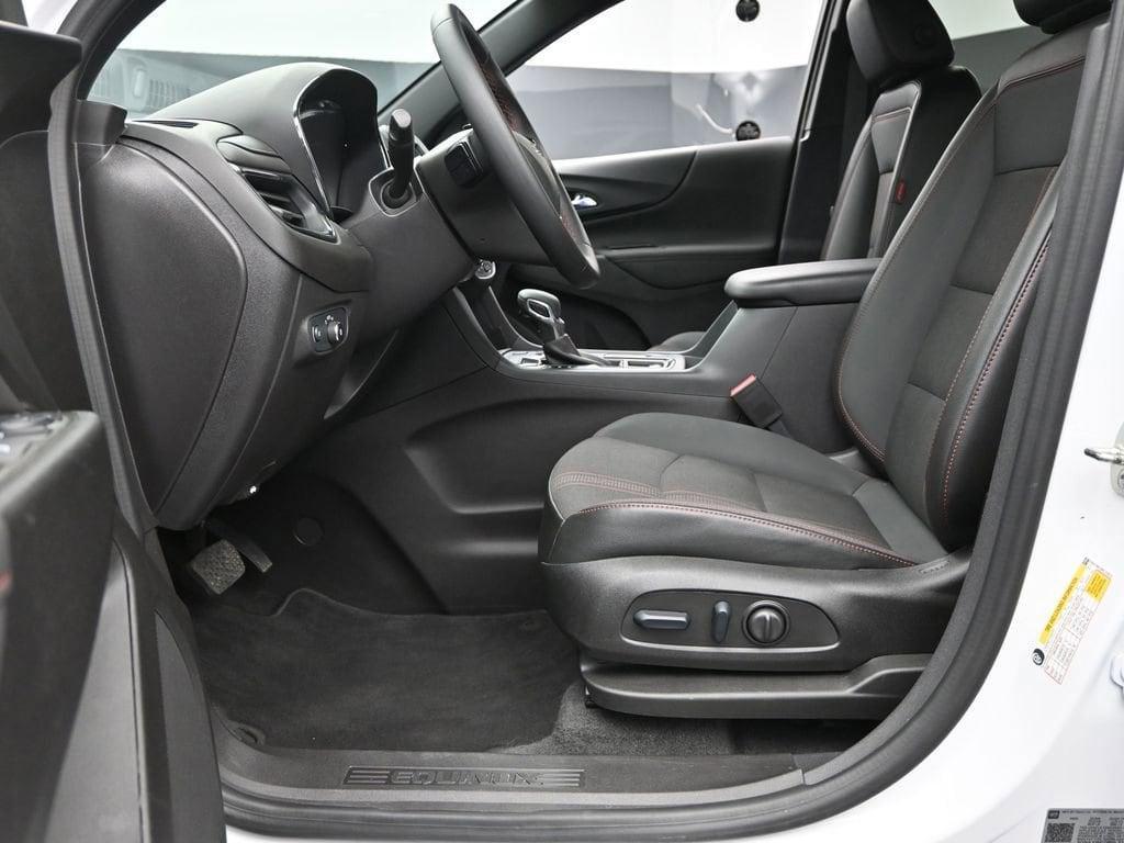 used 2024 Chevrolet Equinox car, priced at $28,998