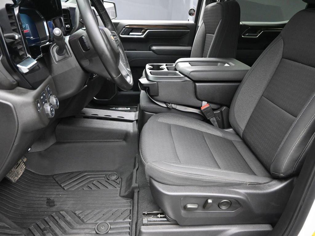 used 2024 Chevrolet Silverado 1500 car, priced at $45,998