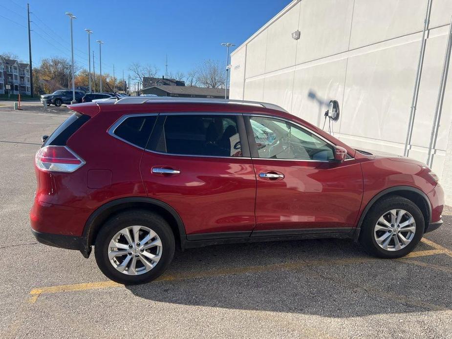 used 2016 Nissan Rogue car