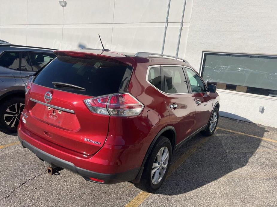 used 2016 Nissan Rogue car