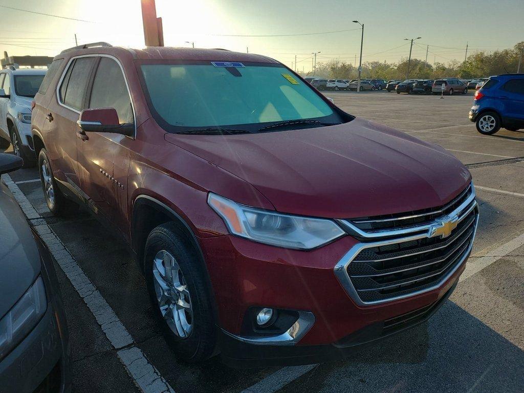 used 2021 Chevrolet Traverse car, priced at $27,267