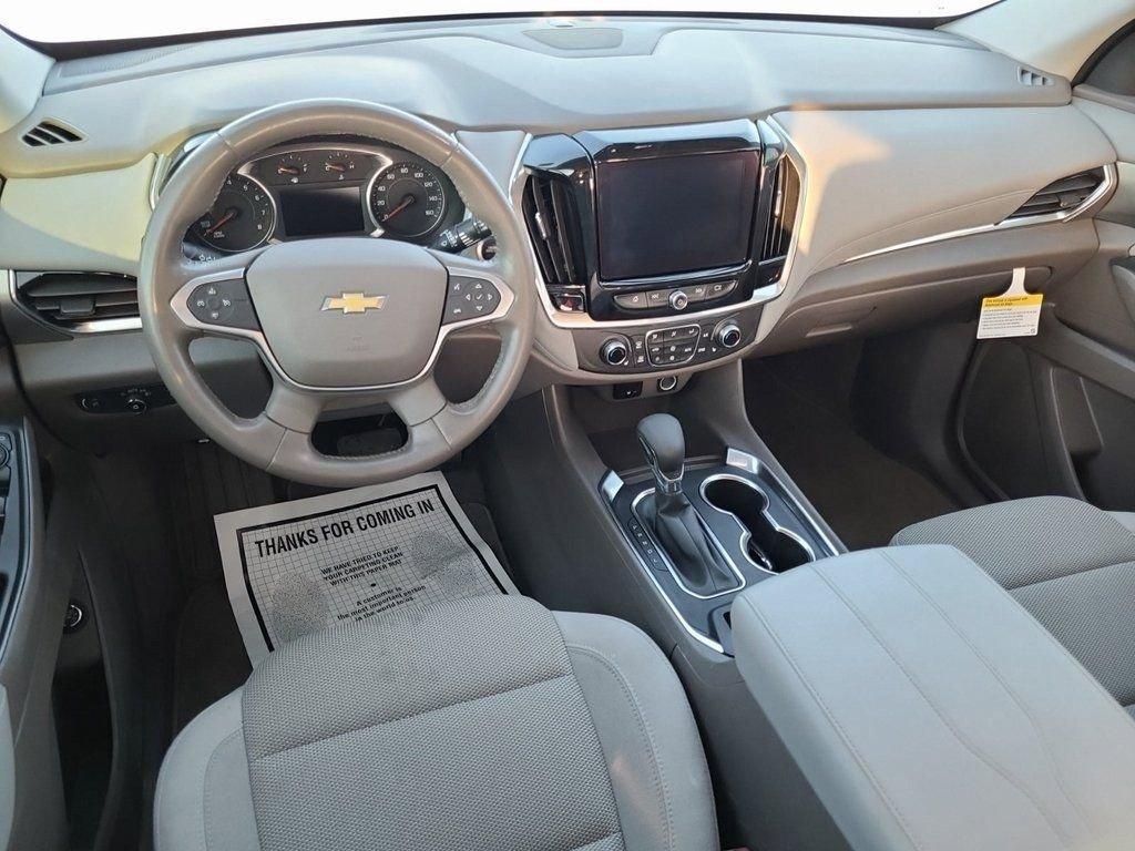 used 2021 Chevrolet Traverse car, priced at $27,267