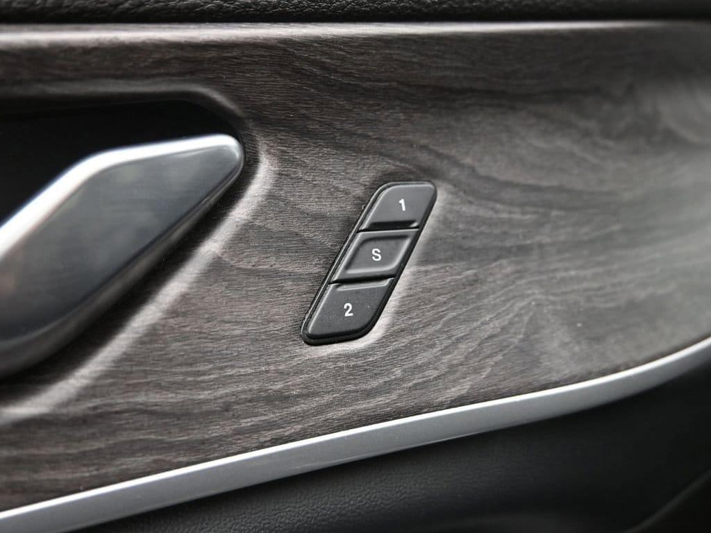used 2021 Jeep Grand Cherokee L car, priced at $28,995