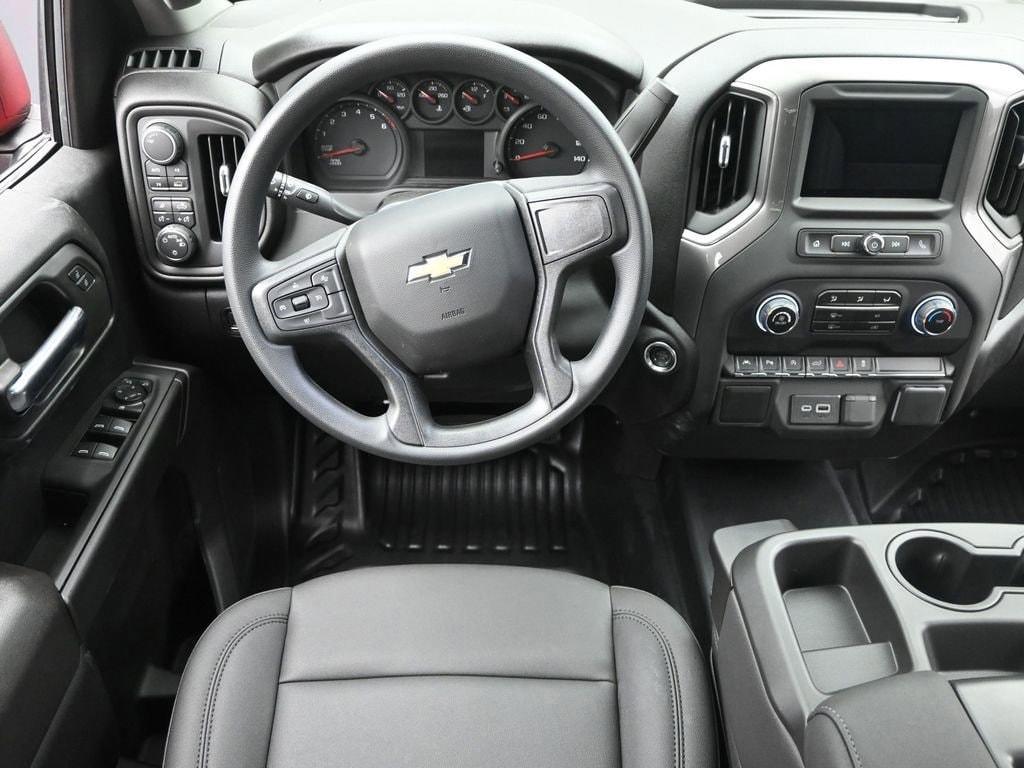 new 2025 Chevrolet Silverado 1500 car, priced at $46,315