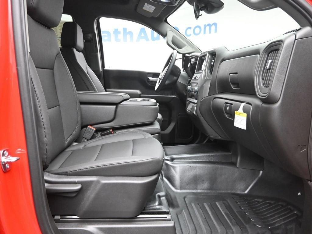 new 2025 Chevrolet Silverado 1500 car, priced at $46,315