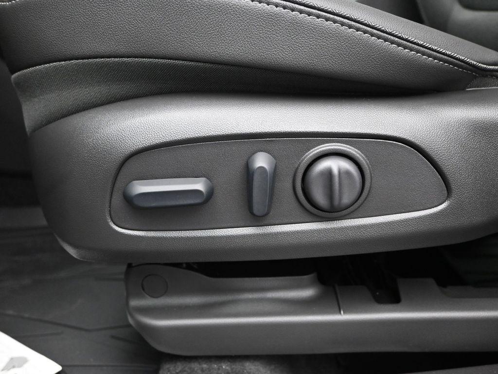 new 2026 Buick Encore GX car, priced at $31,135