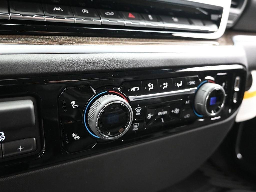 new 2025 Chevrolet Silverado 1500 car, priced at $50,645