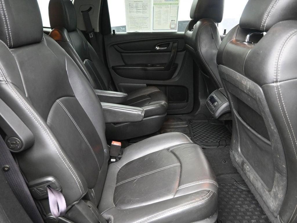 used 2014 Chevrolet Traverse car, priced at $8,999