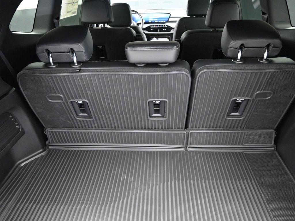 new 2025 Buick Enclave car, priced at $65,914