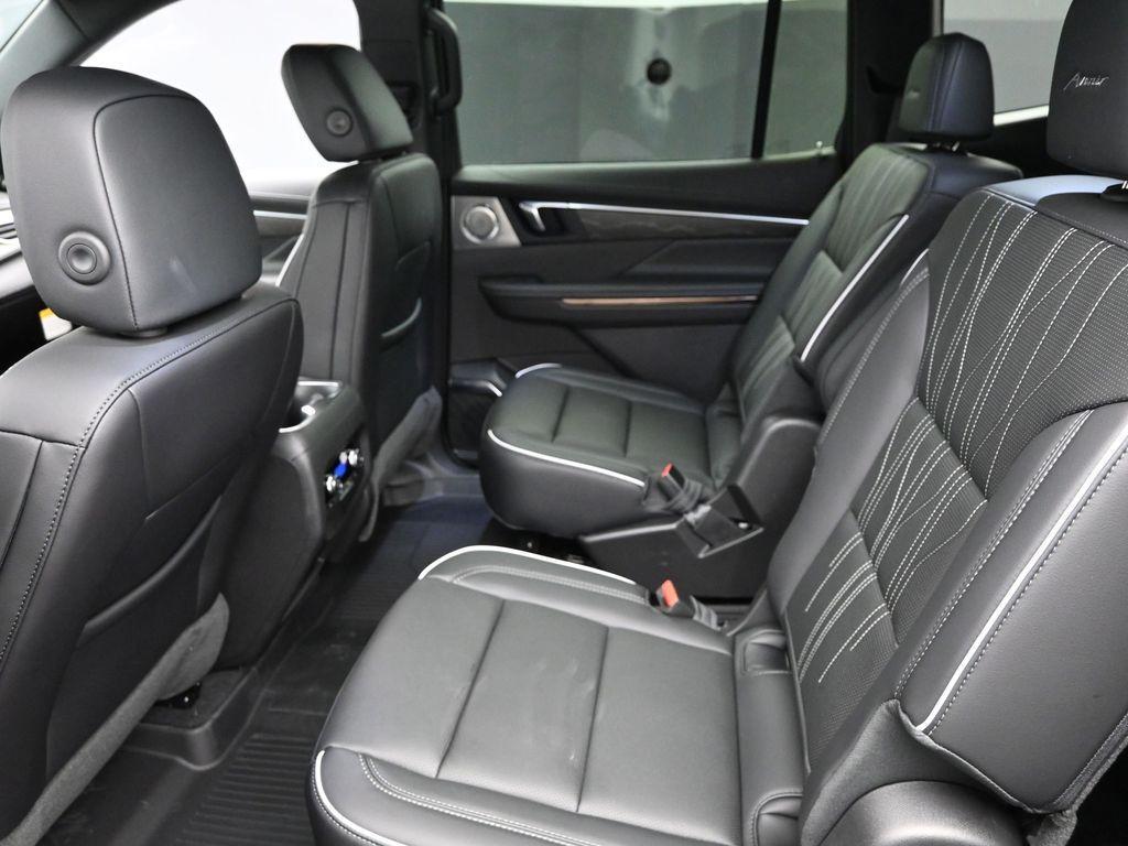 new 2025 Buick Enclave car, priced at $65,914