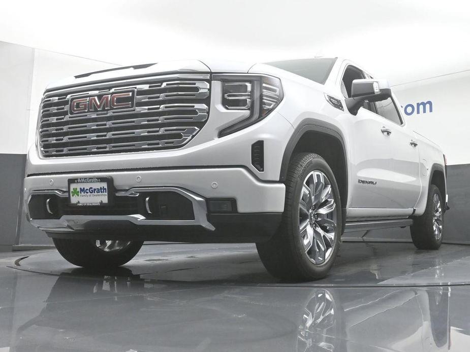 new 2025 GMC Sierra 1500 car, priced at $69,772