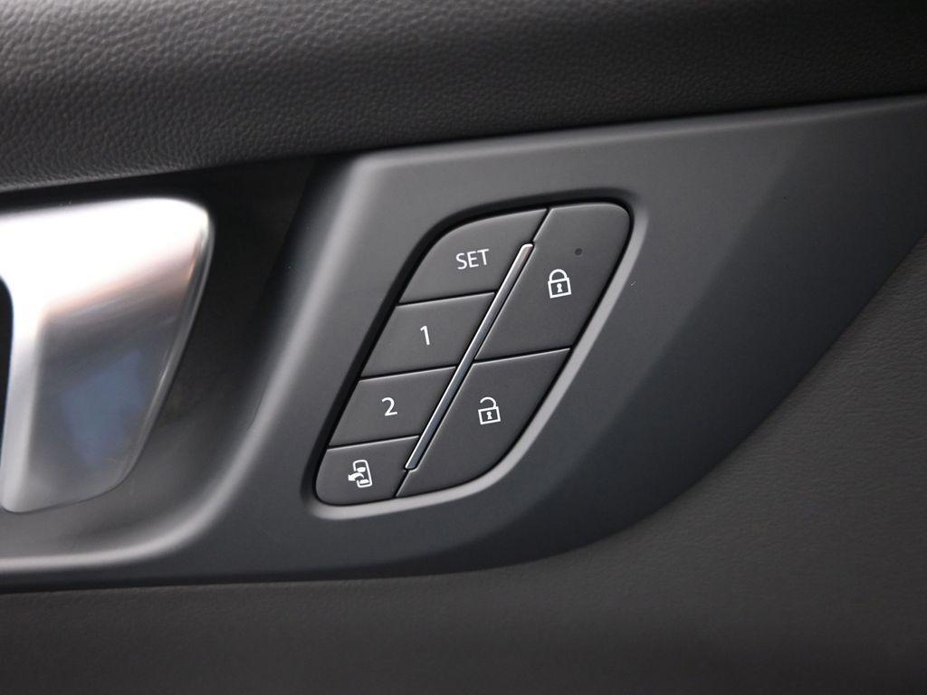 new 2025 Buick Enclave car, priced at $51,020