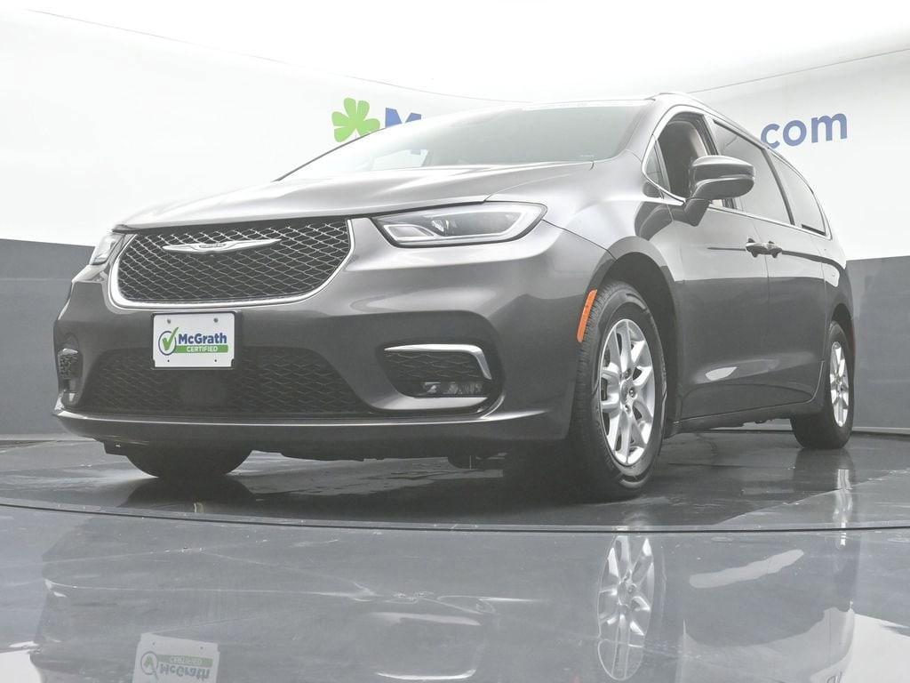 used 2022 Chrysler Pacifica car, priced at $19,919