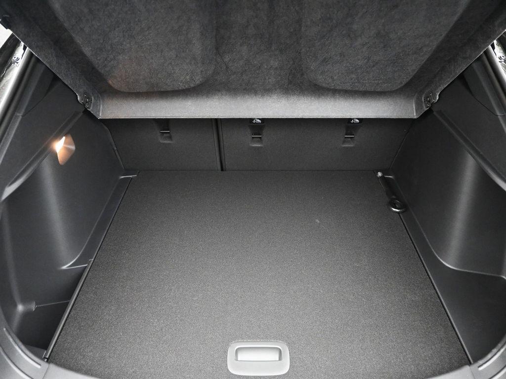 new 2025 Buick Envista car, priced at $26,935