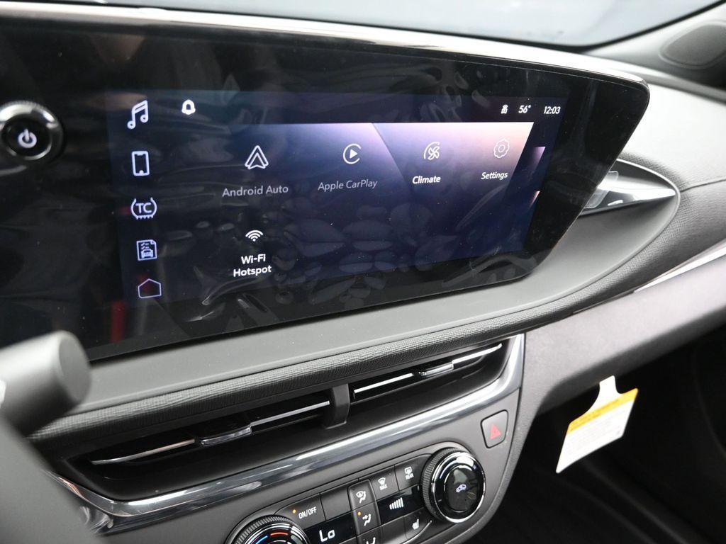 new 2025 Buick Envista car, priced at $26,935