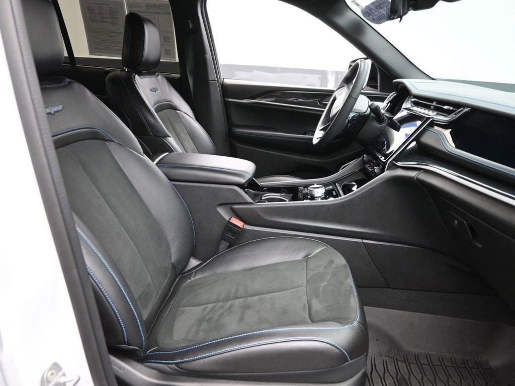 used 2022 Jeep Grand Cherokee 4xe car, priced at $33,998