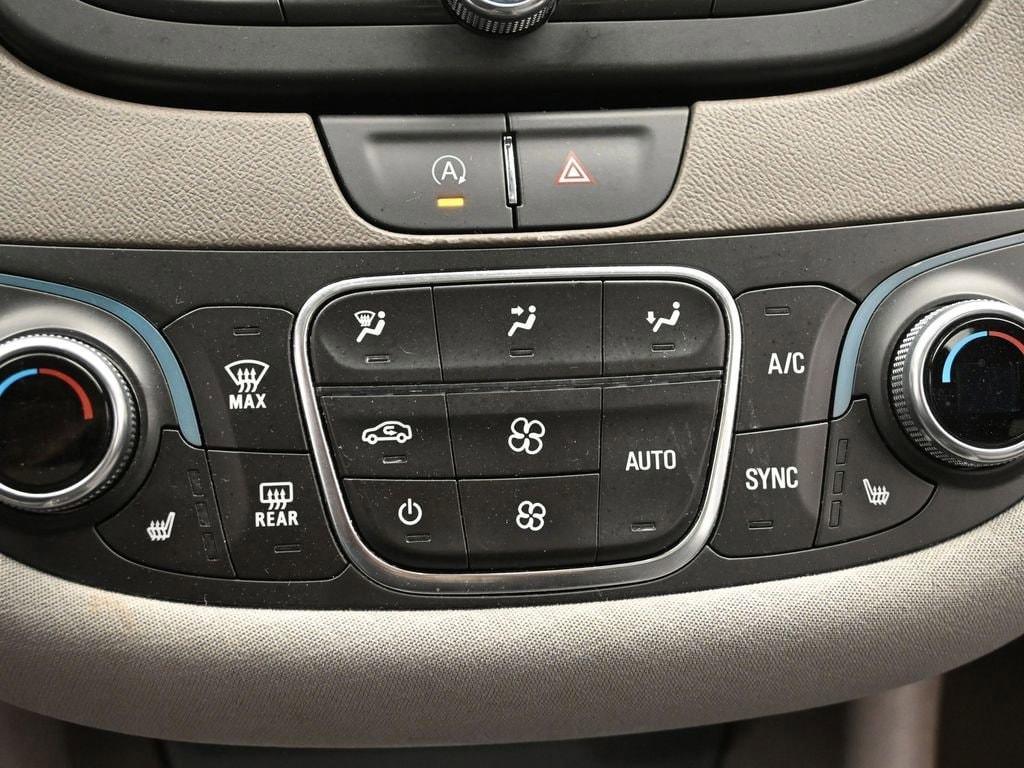 used 2022 Chevrolet Malibu car, priced at $20,998