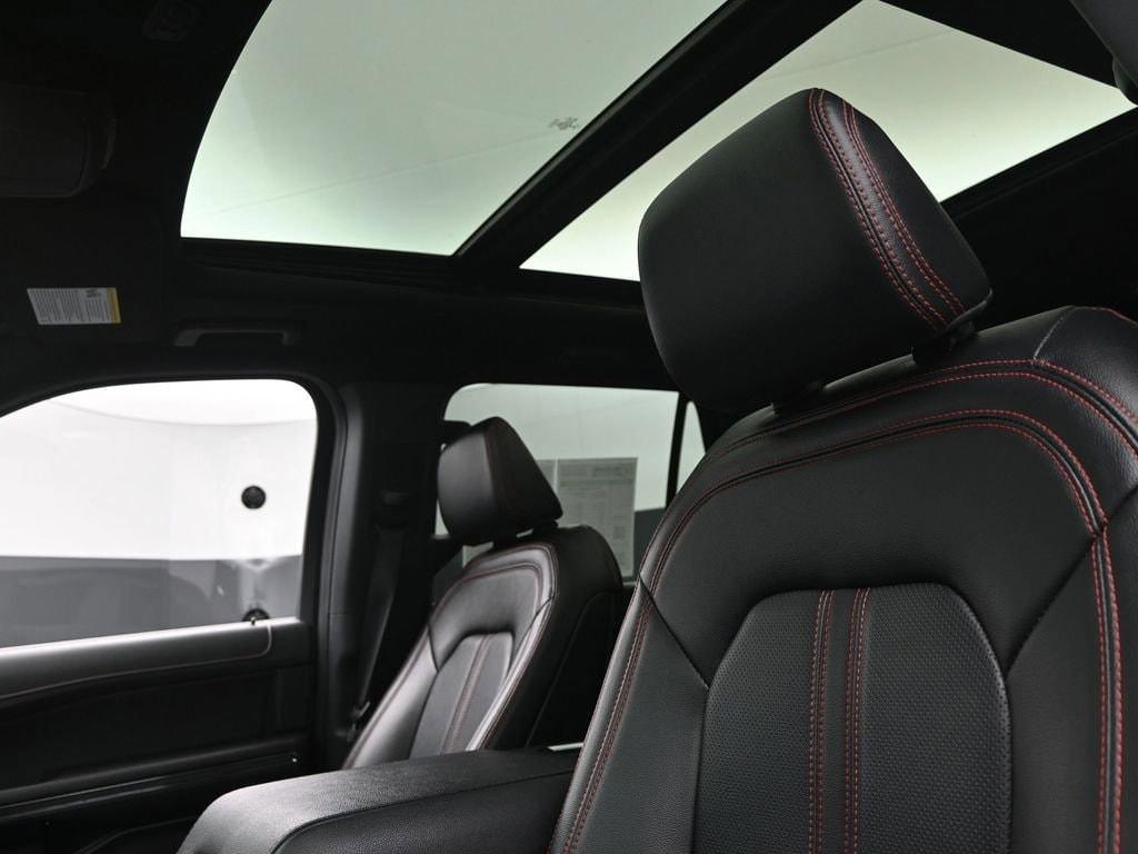 used 2022 Ford Expedition car, priced at $51,995
