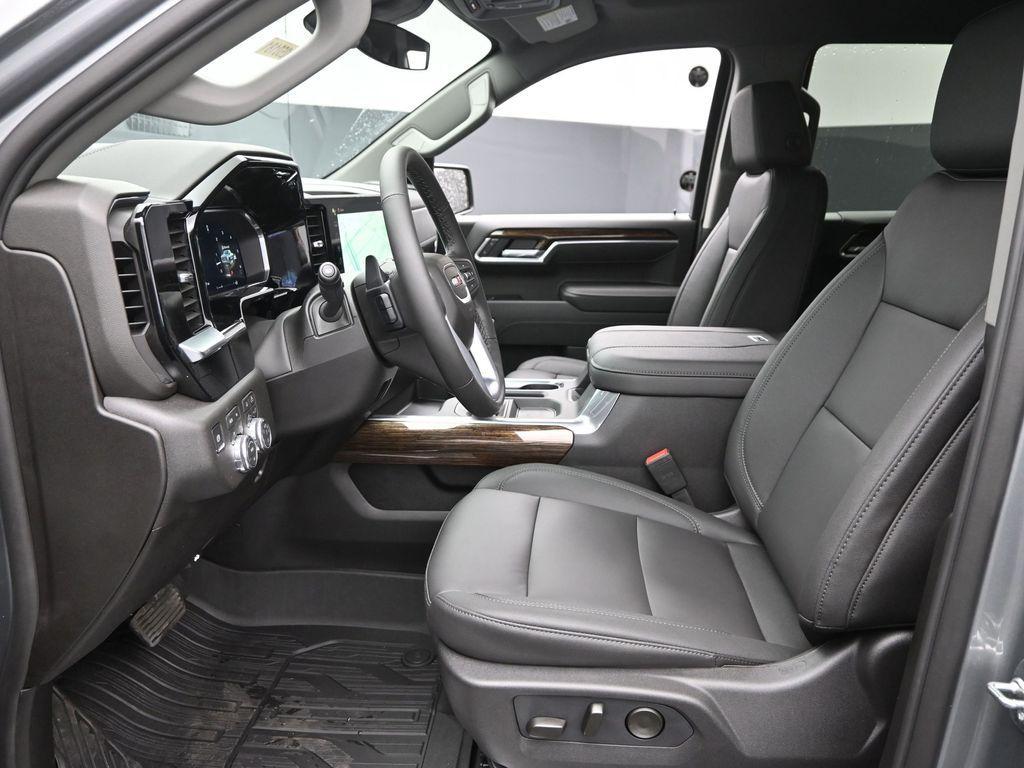 new 2026 GMC Sierra 1500 car, priced at $64,425
