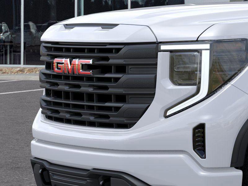 new 2025 GMC Sierra 1500 car, priced at $53,660