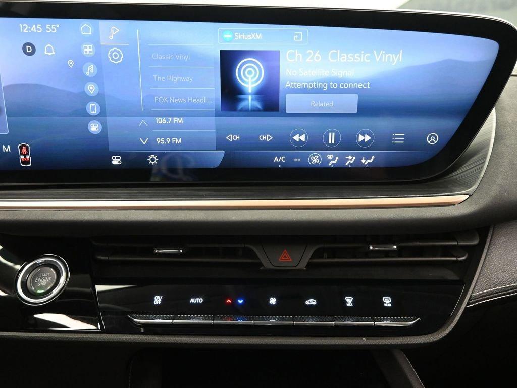 used 2024 Buick Envision car, priced at $30,998