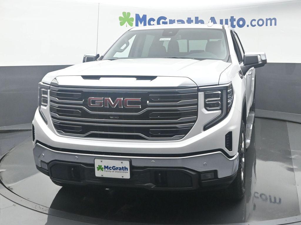 new 2025 GMC Sierra 1500 car, priced at $63,010