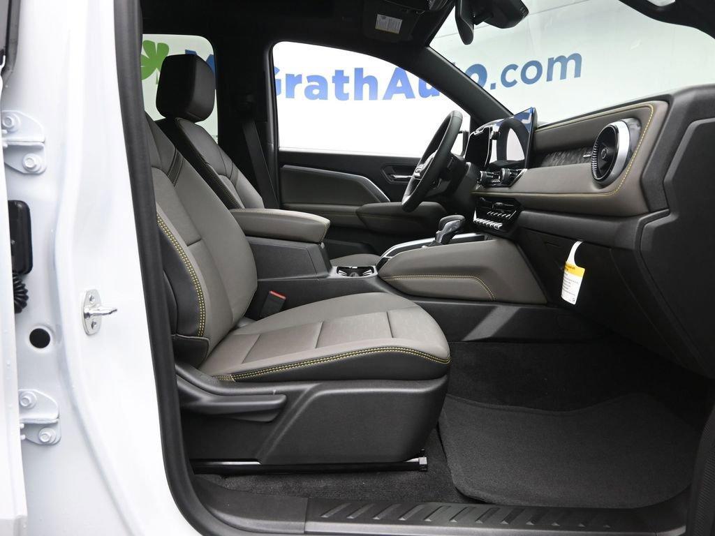 new 2025 Chevrolet Colorado car, priced at $53,820