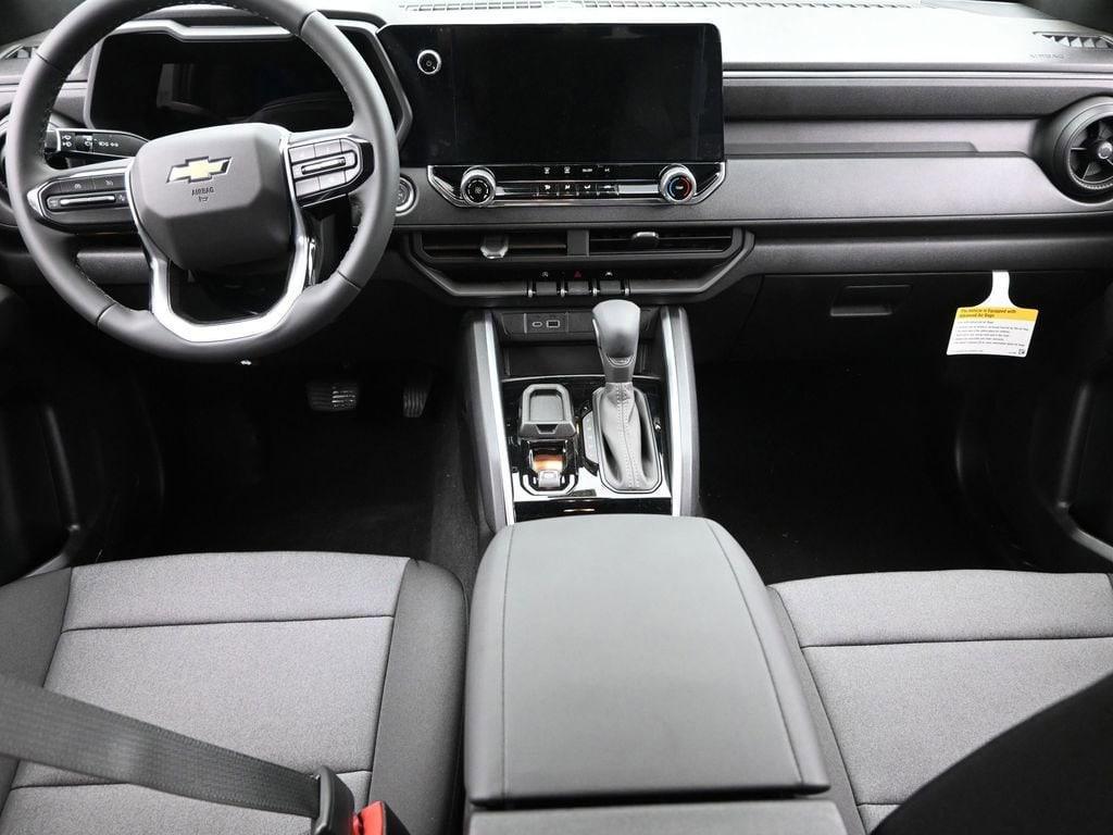 new 2025 Chevrolet Colorado car, priced at $34,140