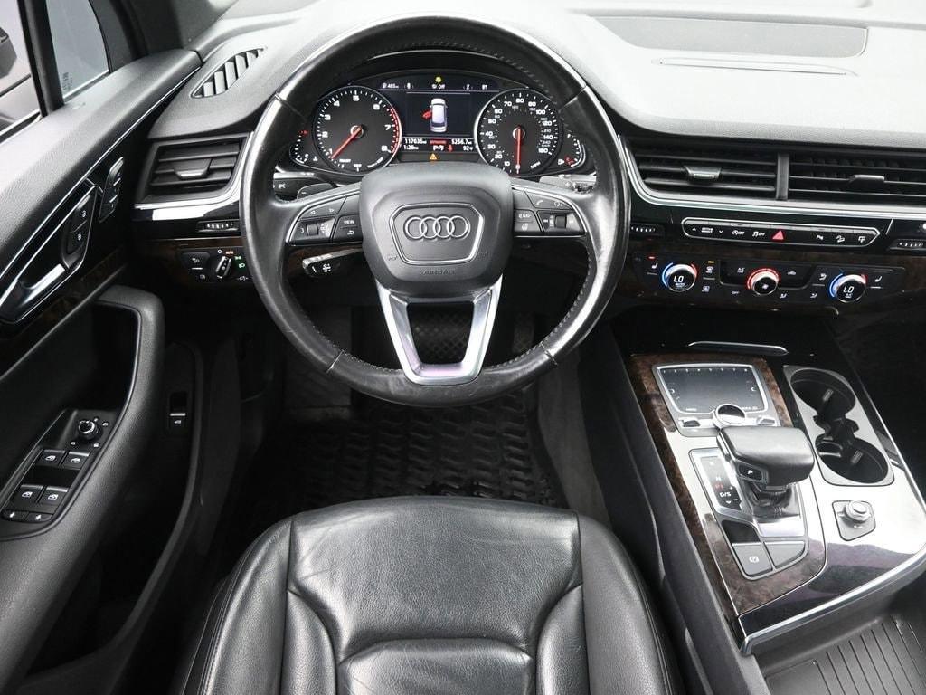 used 2017 Audi Q7 car, priced at $15,998