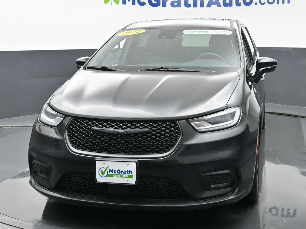 used 2022 Chrysler Pacifica Hybrid car, priced at $21,993