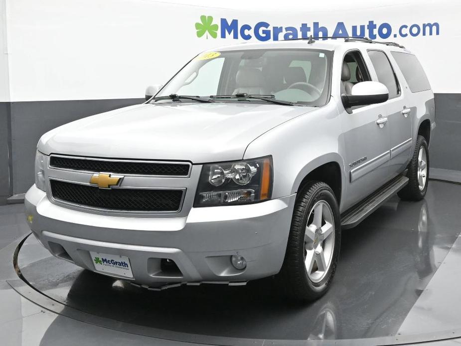 used 2013 Chevrolet Suburban car, priced at $9,000