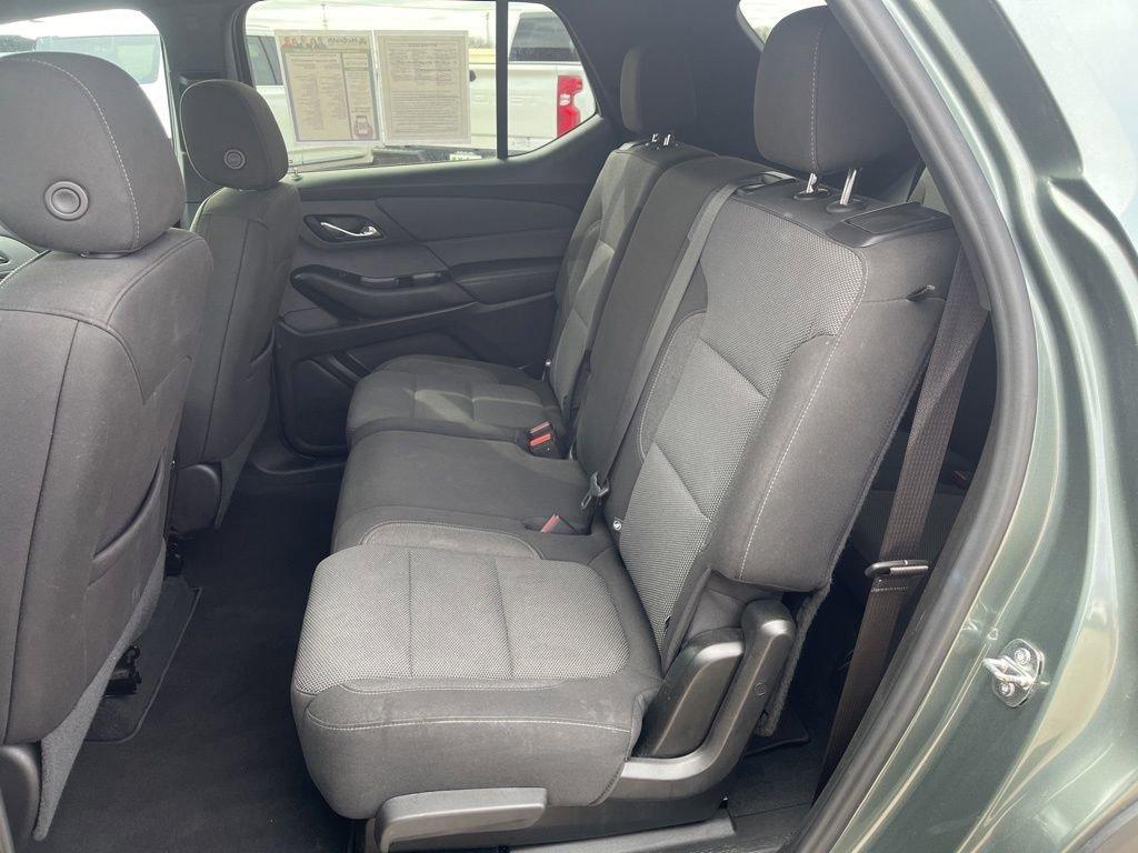 used 2023 Chevrolet Traverse car, priced at $29,998