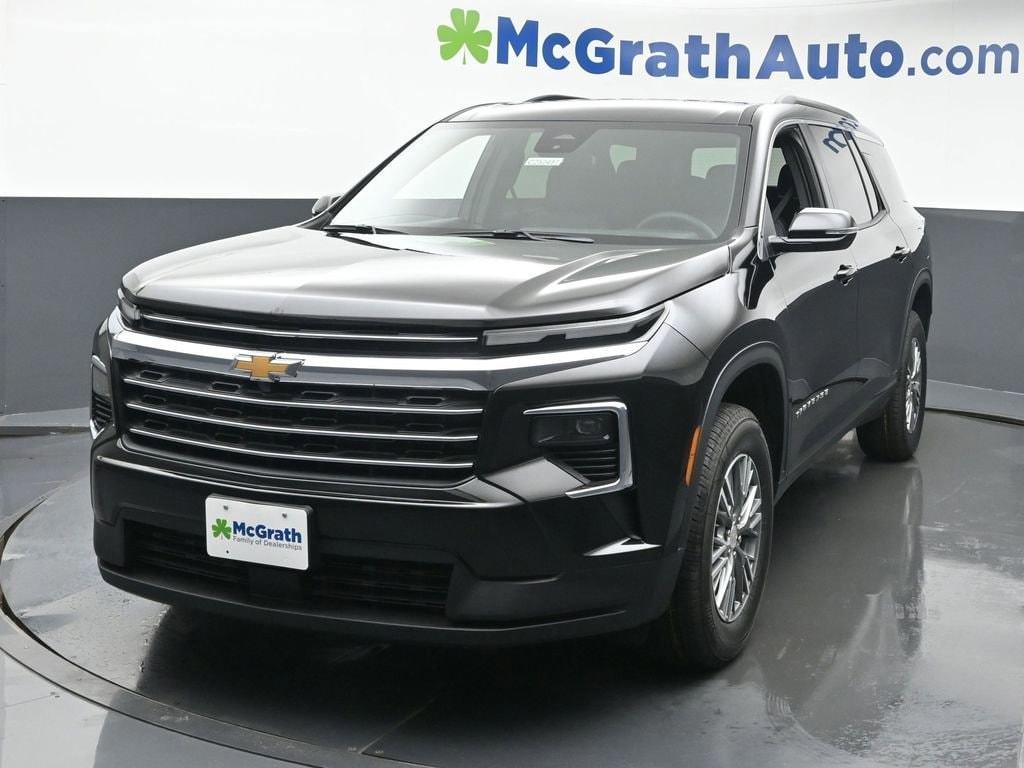 new 2025 Chevrolet Traverse car, priced at $45,195