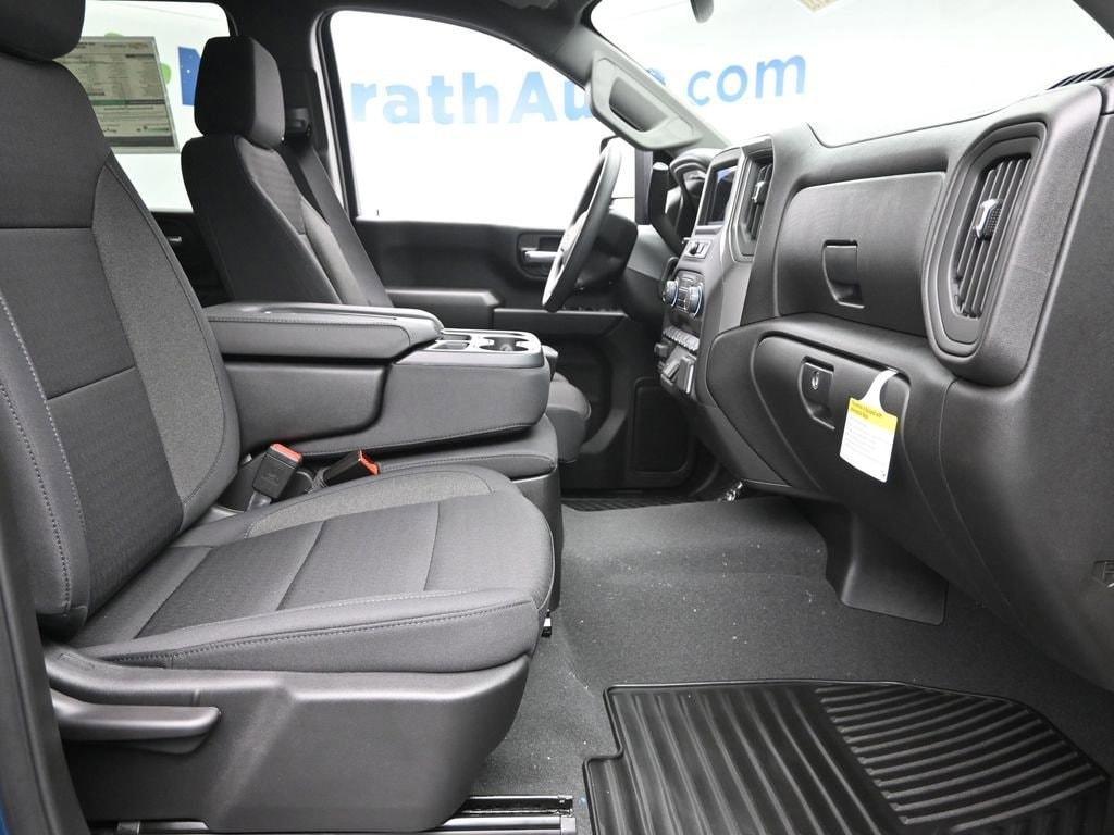 new 2025 Chevrolet Silverado 2500 car, priced at $64,360