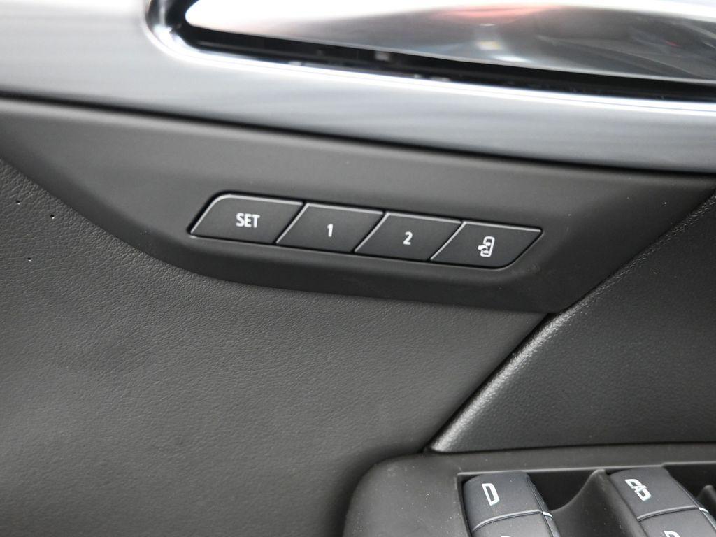 new 2025 Buick Envision car, priced at $47,595