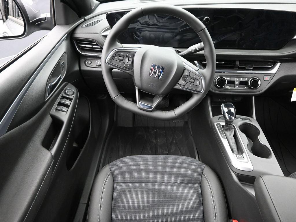 new 2025 Buick Envista car, priced at $23,935
