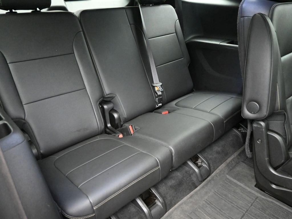 used 2023 Chevrolet Traverse car, priced at $34,798