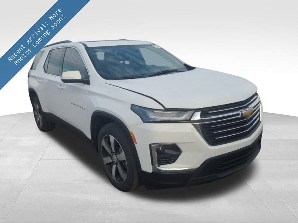 used 2023 Chevrolet Traverse car, priced at $36,401