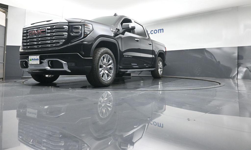 new 2025 GMC Sierra 1500 car, priced at $70,040