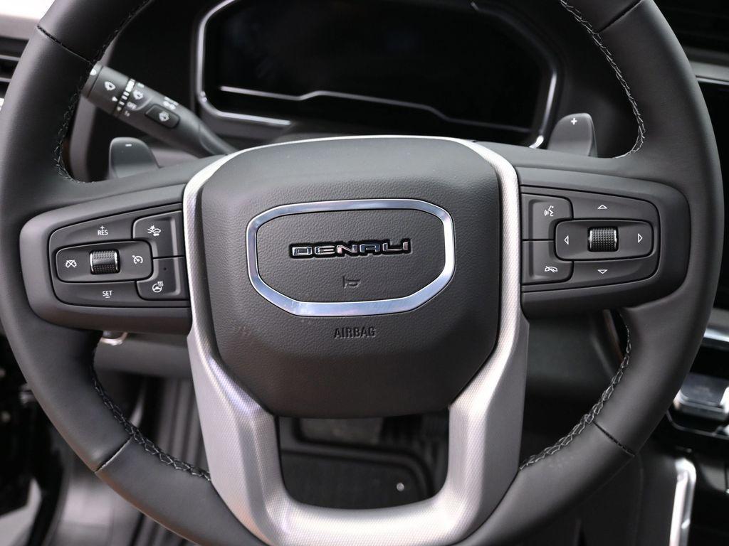 new 2025 GMC Sierra 1500 car, priced at $70,040