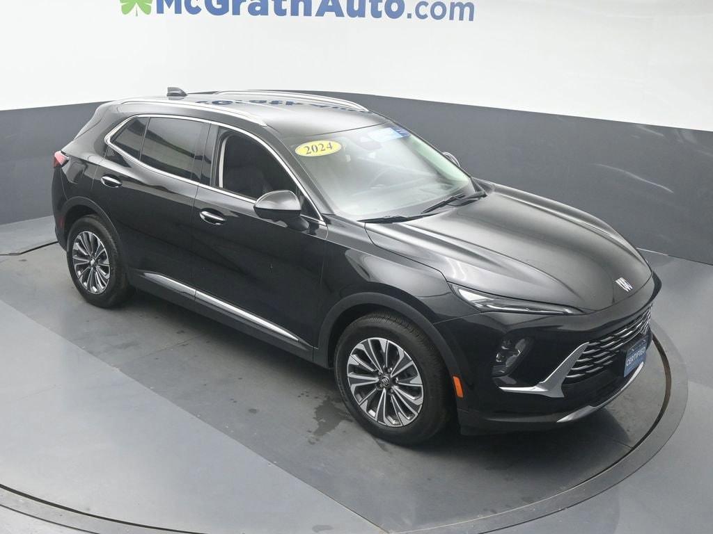 used 2024 Buick Envision car, priced at $29,500
