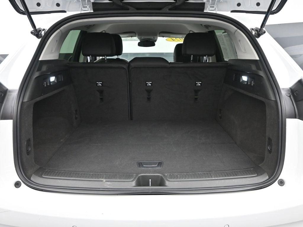 used 2024 Buick Envision car, priced at $29,998