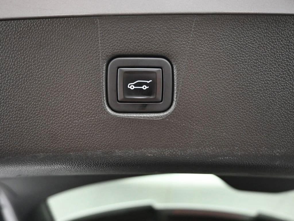 used 2022 Chevrolet Blazer car, priced at $26,184