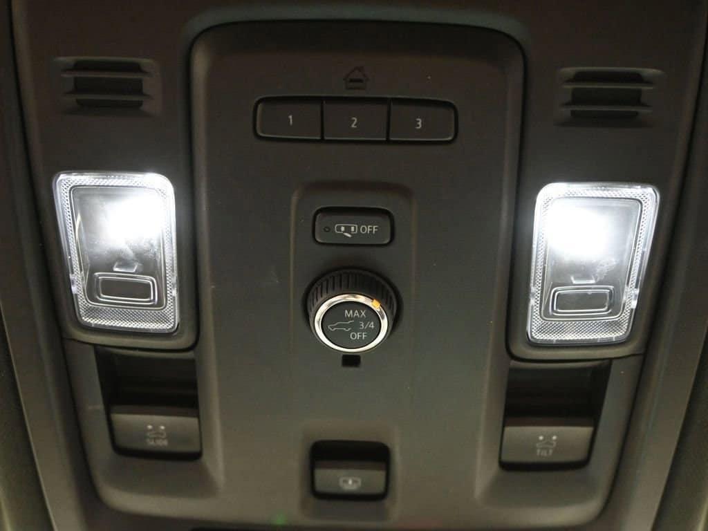 used 2023 GMC Yukon XL car, priced at $62,997